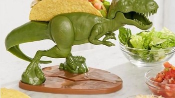 Punggung dinosaurus yang bisa jadi tempat makanan. Foto: Brightside