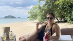 Momen Pevita Pearce Cicip Durian Pertama Kali hingga Ngemil di Kafe
