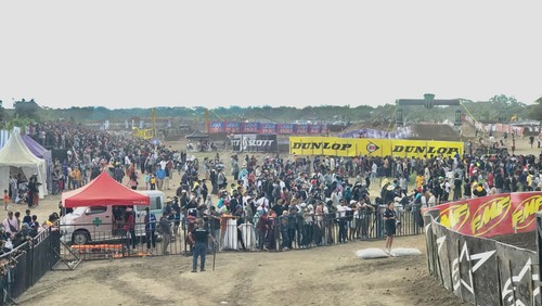 Penyelenggara MXGP di Sirkuit Selaparang Lombok mengeklaim tiket terjual sebanyak 50 ribu lembar. Ini berarti, sesuai target.