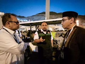Protes ke Mashariq, Menag Yaqut: Saya Tak akan Makan sebelum Jemaah Haji Semua Makan