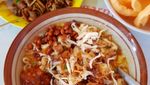 Nikmat! 20 Bubur Ayam yang Gurih Hangat Ada di Sini