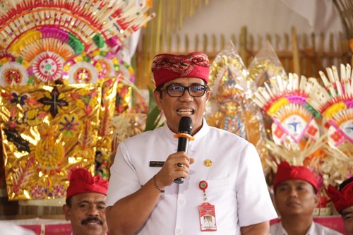 Bupati Tabanan Dr I Komang Gede Sanjaya