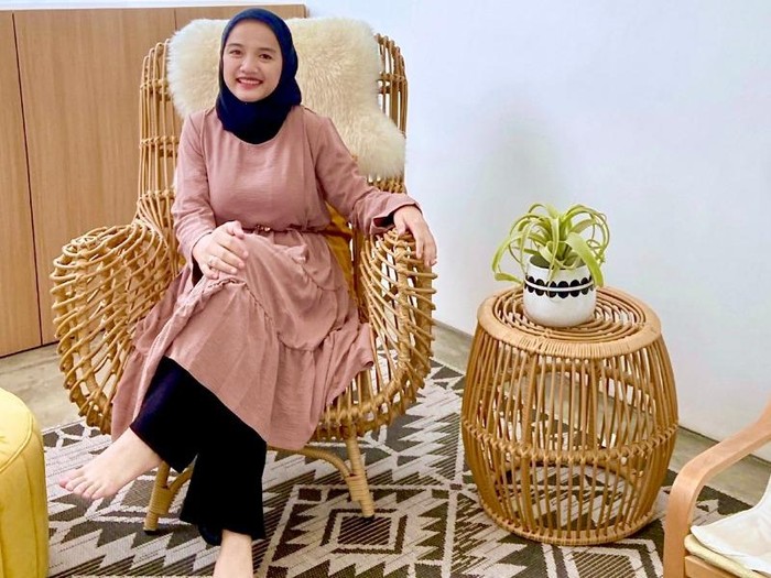 dini ayu augustini