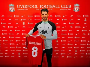 Szoboszlai, Nomor 8, dan Tato Gerrard