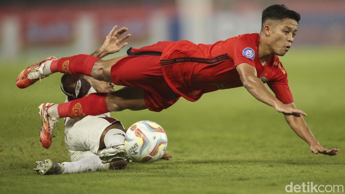 Tidak ada pemenang dalam pertandingan Liga 1 2023/2024 antara Persija Jakarta kontra PSM Makassar. Laga berakhir imbang 1-1, Senin (3/7/2023).