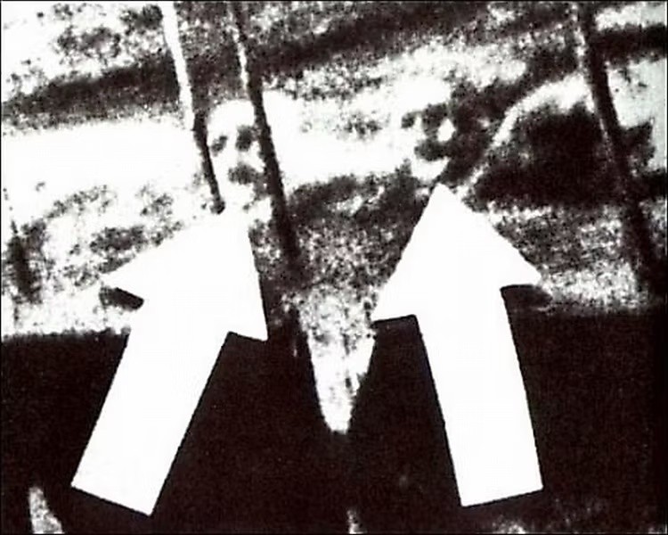 Foto Hantu Menakutkan hingga Konyol Foto Hantu Menakutkan hingga Konyol
