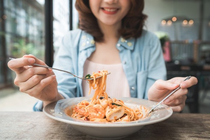 Habis Gajian? Ini Rekomendasi Makanan Enak Untuk ‘Self Reward’
