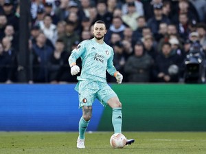 Onana Kemahalan, MU Alihkan Bidikan ke Kiper Feyenoord
