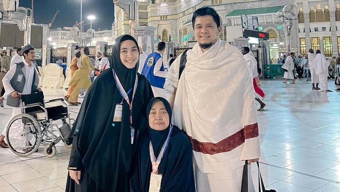 Oki Setiana Dewi