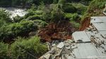 Overload, TPA Cipayung Depok Bikin Rumah Warga Longsor