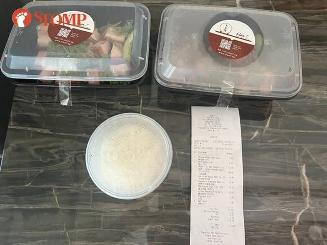 Pengunjung Ini Murka karena Pelayan Resto Asal Menagih Pesanan