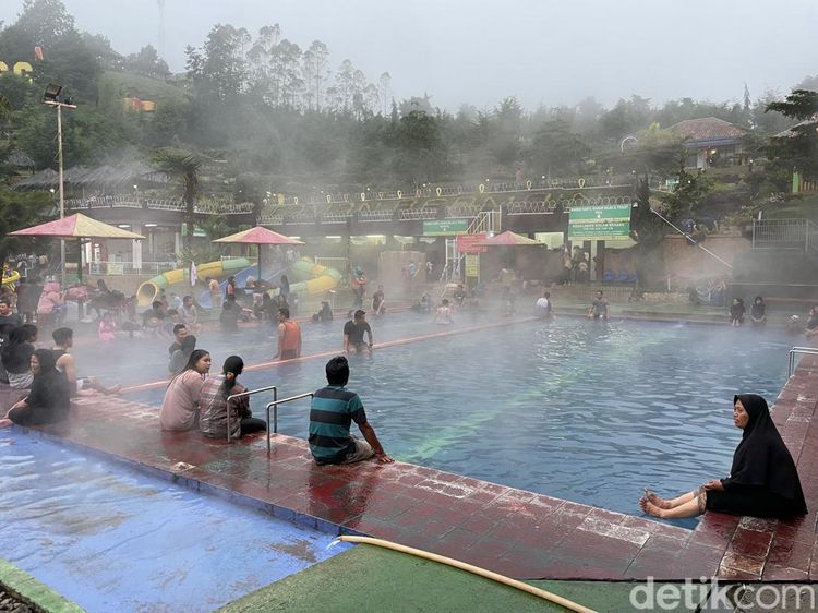Sensasi Berendam ala Jepang di Garut