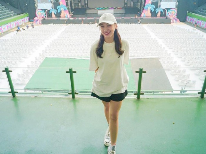 Shani Indira dalam instagram miliknya.