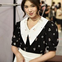 Shani Indira Natio akan lulus sebagai member dari grup idola JKT48. Kelulusannya dari grup saudari AKB48 tersebut mengundang kesedihan terlebih dirinya menyandang peran sebagai center dan kapten. Foto: Instagram @jkt48shani