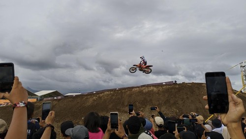 Suasana Sirkuit MXGP Selaparang Kota Mataram.