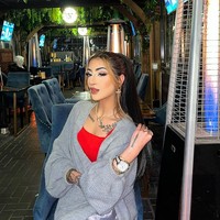 Pada bulan Mei, Sumaira mengaku mulai berhubungan dengan Amir Khan. Awalnya Amir memuji tato milik Sumaira. Foto: dok. Instagram/@sumzz.beauty