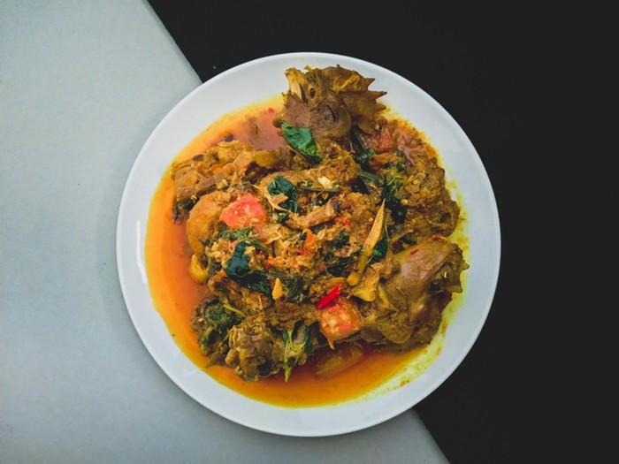 Tempat makan ayam woku enak di Jakarta