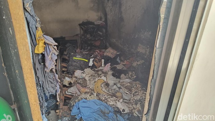 TKP Suami Bakar Istri di Jaktim