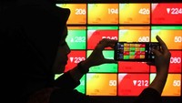 Para mahasiswa fakultas ekonomi dan bisnis dari Indonesia, Malaysia, Singapura, dan Thailand diberikan akses untuk melakukan trading menggunakan platform milik Grup CGS-CIMB. Stock challenge yang mengusung tema Level Up Your Game ini mendapat dukungan penuh dari masing-masing bursa di keempat negara. 
