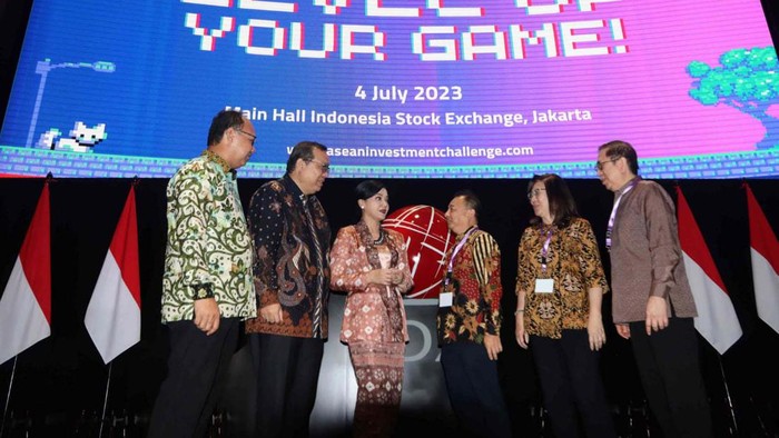 ASEAN Investment Challenge 2023 yang diselenggarakan oleh CGS-CIMB Sekuritas Indonesia resmi digelar. Acara ini diikuti 200 universitas di empat negara.