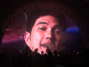 Momen Aldi Taher Tutup Lagu Yellow: I Love You Ibu Megawati