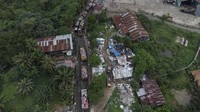 Antrean terjadi TPA Cipayung akibat kelebihan kapasitas dan belum ada lokasi pembuangan sampah baru serta menumpuknya sampah libur Idul Adha.