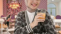Citra Kirana juga pernah menikmati segelas minuman segar di kafe Sisesa,Jakarta. Foto: Instagram @citraciki