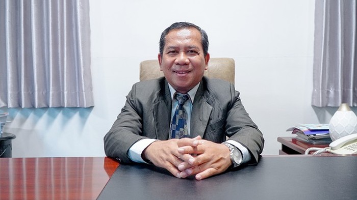 Edy, Kepala Sekolah Beprestasi SD Muhammadiyah 4 Pucang Surabaya