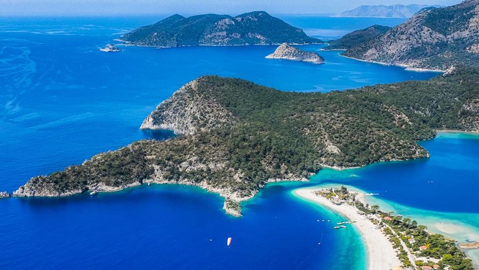 Keindahan kota Fethiye di Turki