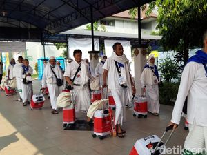 Masa Tunggu Haji Reguler di Indonesia, Berapa Tahun?
