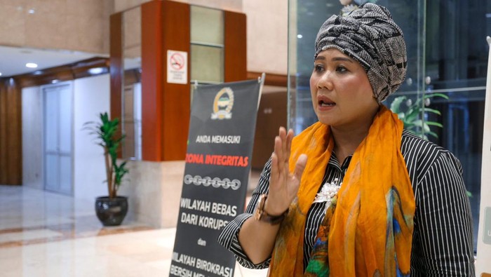 Jubir Fraksi PKB di Badan Legislasi Luluk Nur Hamidah