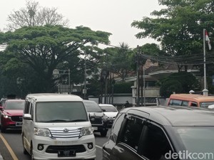 Pasteur-Surapati Bandung Sempat Macet Imbas Demo Buruh
