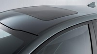 Ada sunroof-nya juga, nih. Foto: Kia