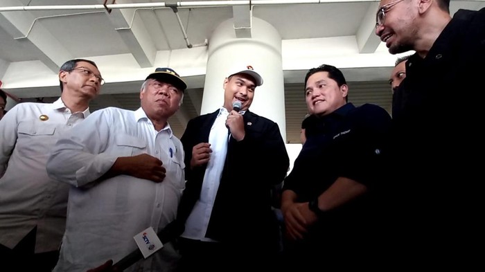 Menteri PUPR Basuki, Erick Thohir dan Heru Budi Tinjau JIS