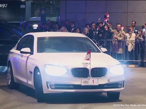 Segini Kisaran Harga BMW Putih yang Dipakai Jokowi di Australia