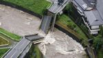 Penampakan Banjir Rendam Jepang