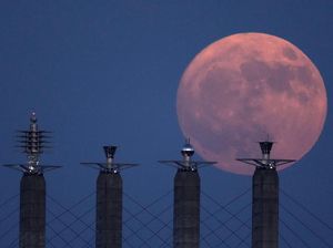 Supermoon 1 Agustus 2023 Jam Berapa? Simak Waktu Pengamatannya