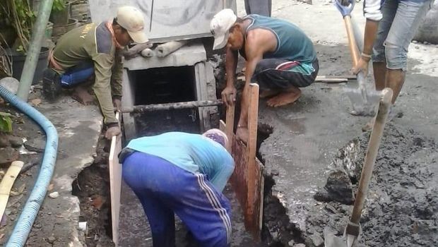 Proses penemuan Sumur Jobong di Jalan Pandean Gang I pada 2018.