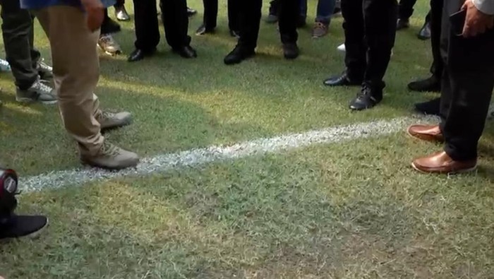 Rumput di JIS yang bakal diganti. (Dok. Tim Erick Thohir)