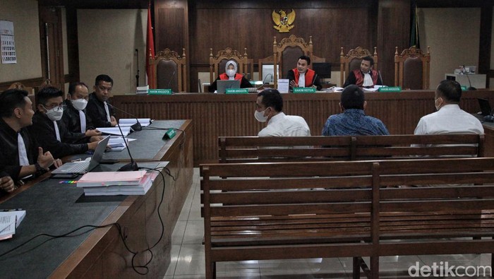 Terdakwa Korupsi BTS Kominfo Hadapi Dakwaan Sidang korupsi BTS Kominfo digelar di Pengadilan Tipikor, Jakarta, Selasa (4/7/2023). Tiga terdakwa dihadirkan sekaligus.