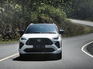 Toyota Berhasil Buat Mobil Elektrifikasi Makin Populer