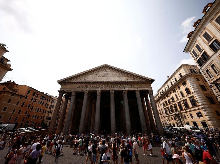 Wisata ke Pantheon Roma Tak Lagi Gratis
