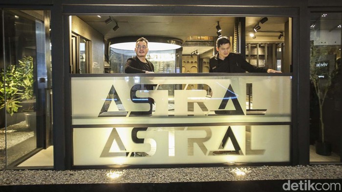 Astral Aluminium Unjuk Gigi di Indo Build Tech 2023 Pameran Indo Build Tech 2023 tengah digelar di ICE BSD. Astral Aluminium turut hadir dan memamerkan produknya.