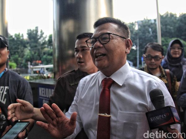 Senyum Brigjen Endar yang Kembali Jadi Dirlidik KPK