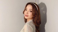Bunga Reyza mengaku dulu bebas mengunggah apa pun di media sosial. Tapi kini, ia agak hati-hati karena takut persepsi yang ditangkap orang berbeda. (Foto: dok Instagram)