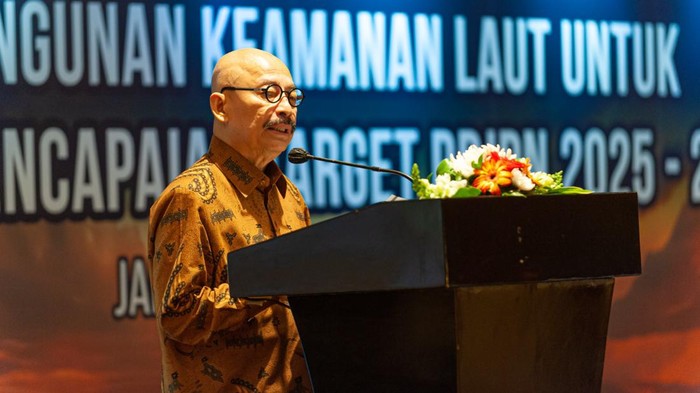 Chief Executive Officer Indonesia Ocean Justice Initiative (IOJI) Mas Achmad Santosa (dok istimewa).