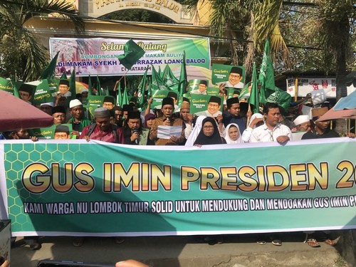 Deklarasi dukungan kaum nahdliyin terkait dukungan kepada Cak Imin untuk tampil di Pilpres 2024 di Makam Loang Baloq, Kota Mataram, Nusa Tenggara Barat (NTB) pada Rabu (5/7/2023) siang. (Helmy Akbar / detikBali)