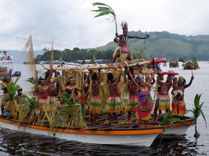 Festival Danau Sentani Papua Resmi Dibuka