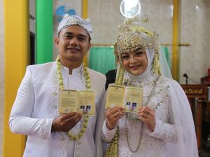 Awal Kamil Mahasiswa dan Khansa Bocah Desa KKN Bertemu Lagi lalu Menikah