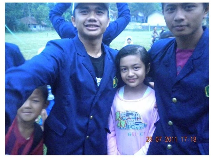 Foto viral pasangan Kamil dan Khansa